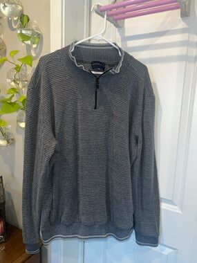 Stone Rose Men's Charcoal Gray Waffle Zip Pullover Front Pocket
